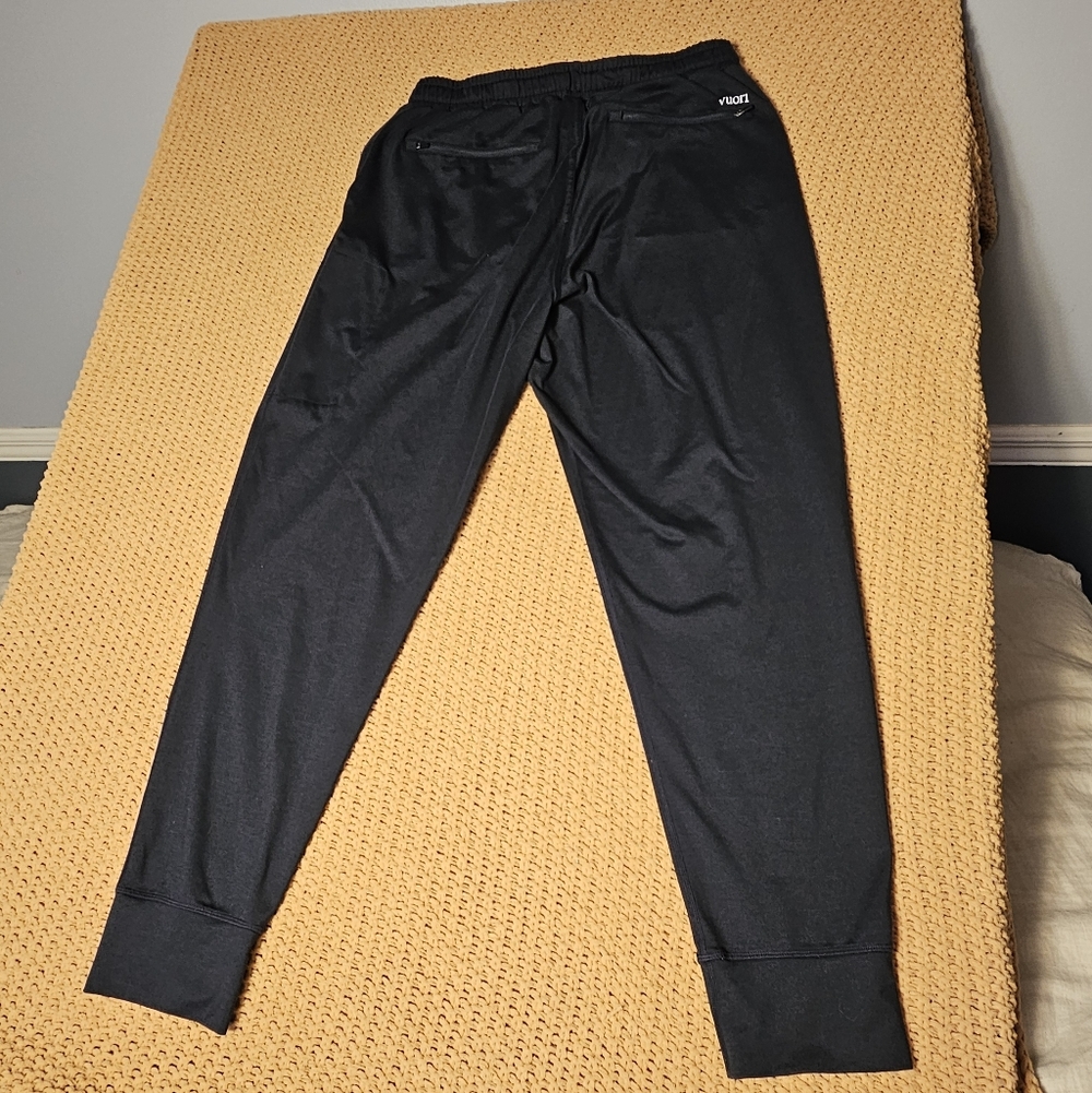 Vuori Men's Dark Gray Joggers - Picture 2 of 5